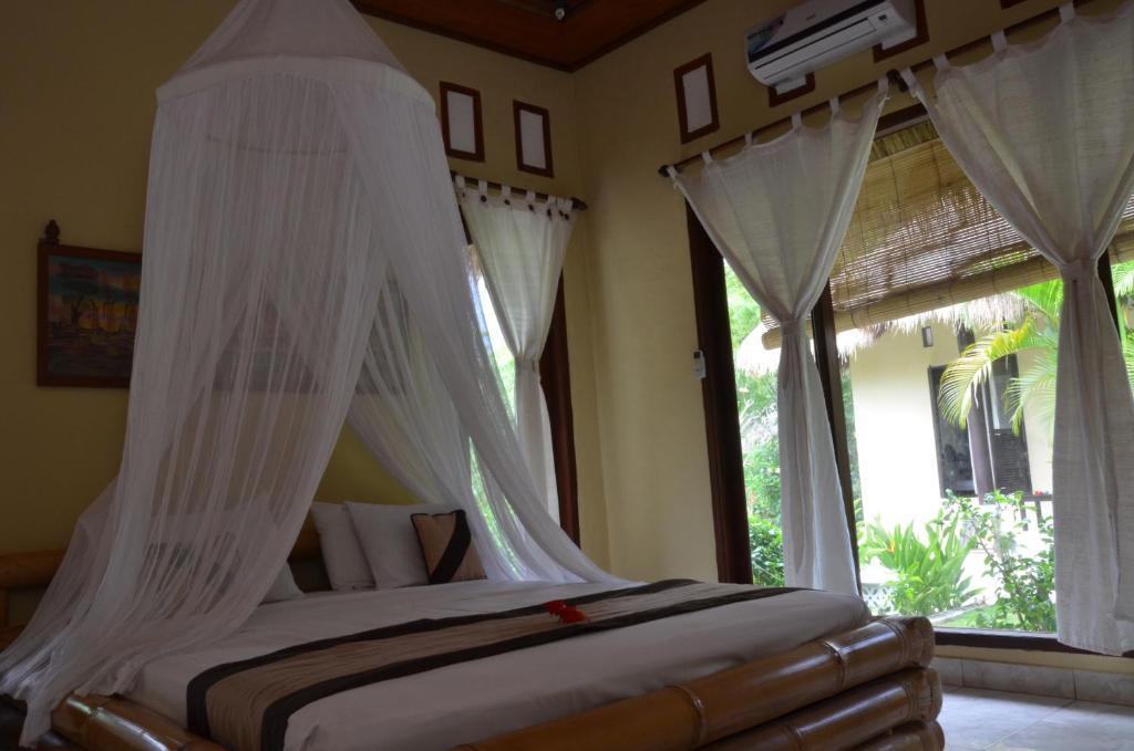 Tamarind Beach Bungalow Нуса Лембонган Стая снимка
